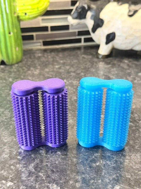 Dual spikey, rolling, sensory fidgets