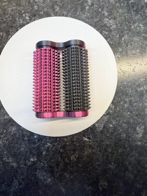 Dual spikey, rolling, sensory fidgets