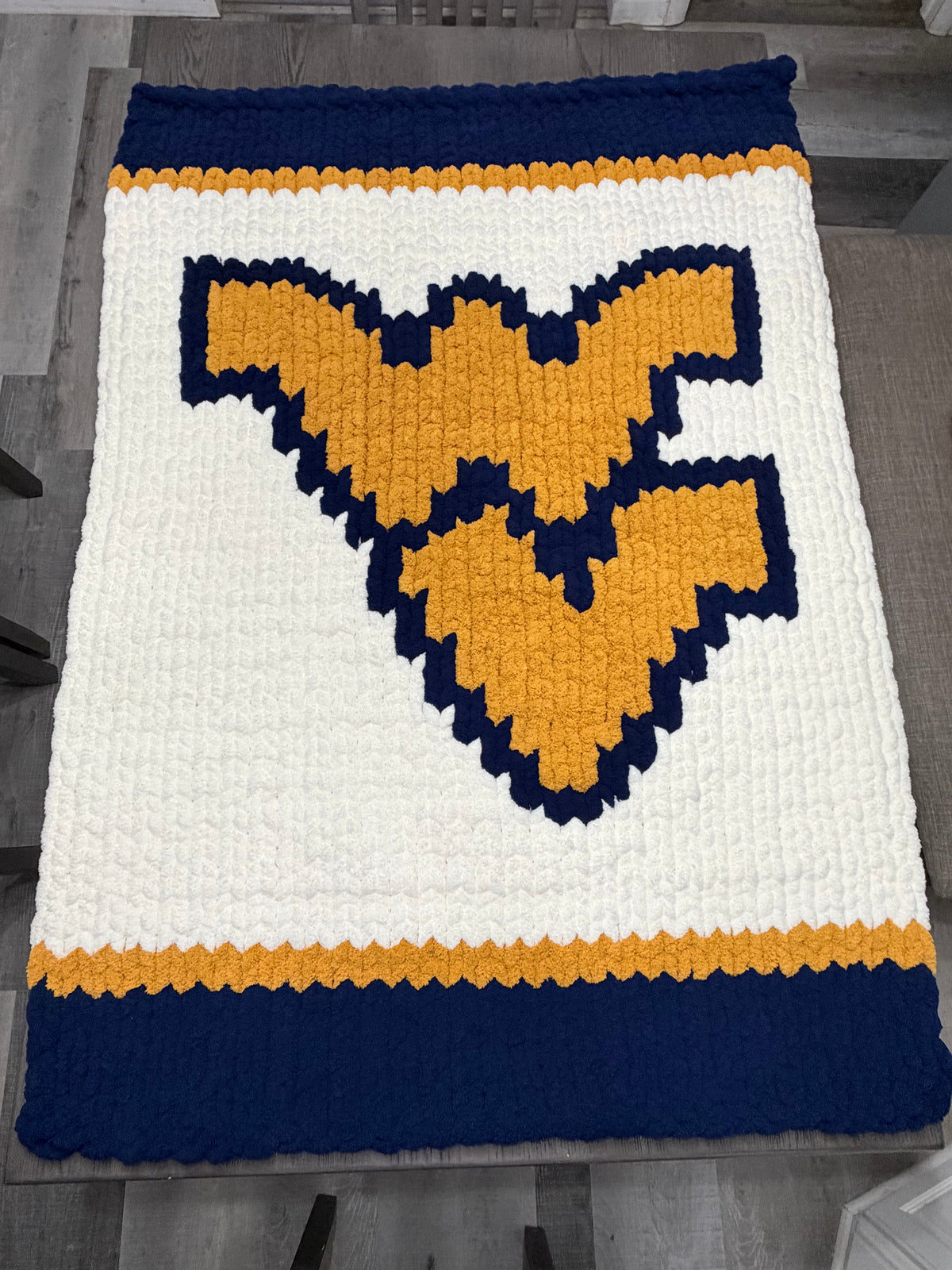 West Virginia Mountaineers Handmade Chunky Knit Blanket