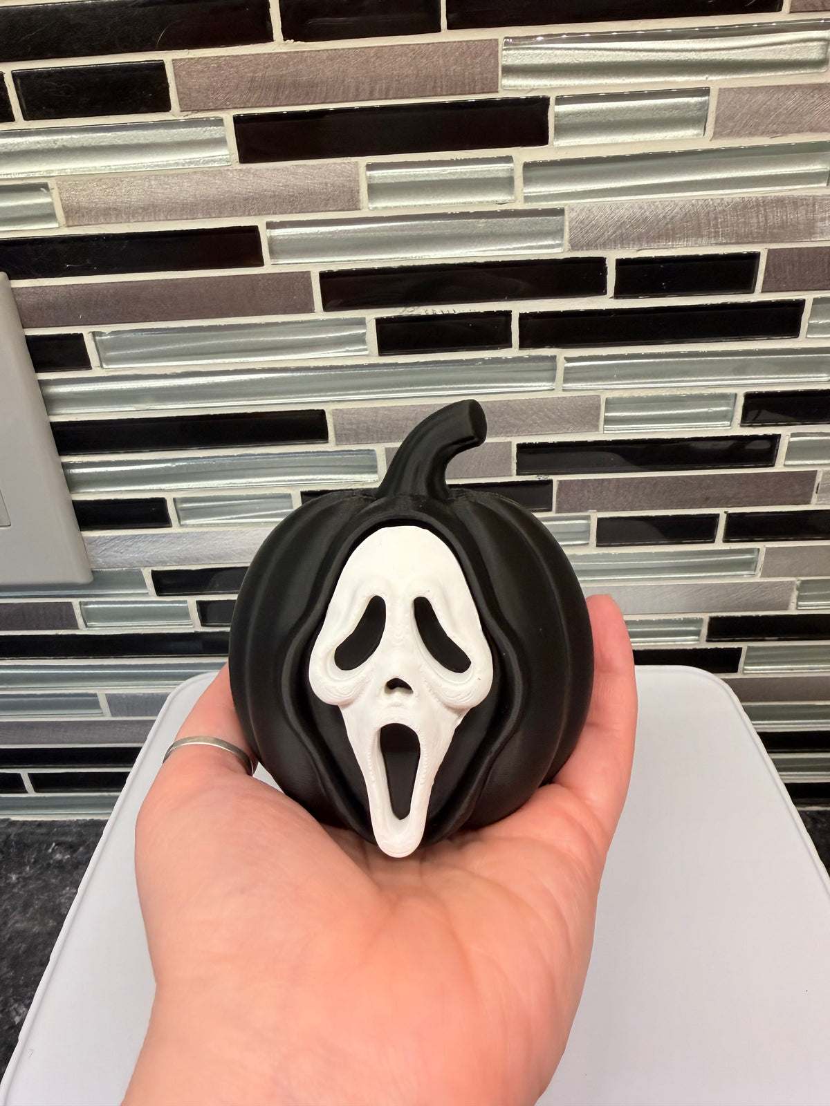 "Ghostface" Pumpkin