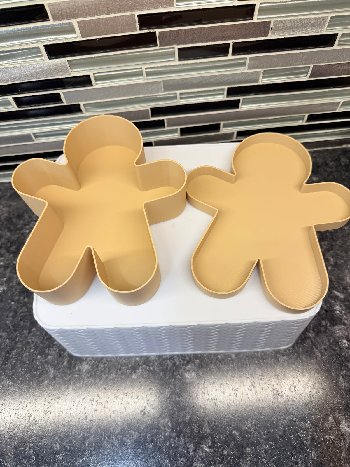 Gingerbread Person Candy Box