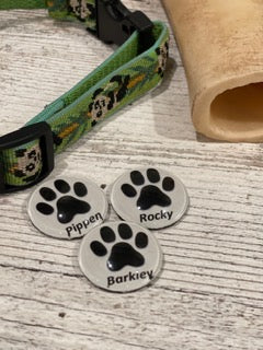 Magnet - Custom (Paw Print with names)